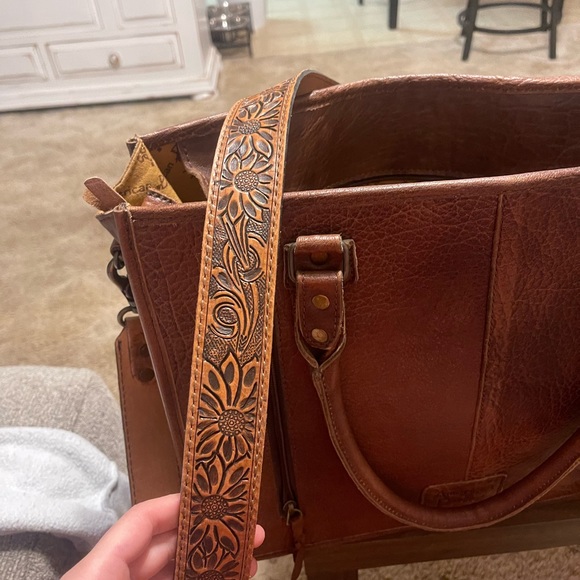 American Darling Tote Bag - Picture 2 of 6